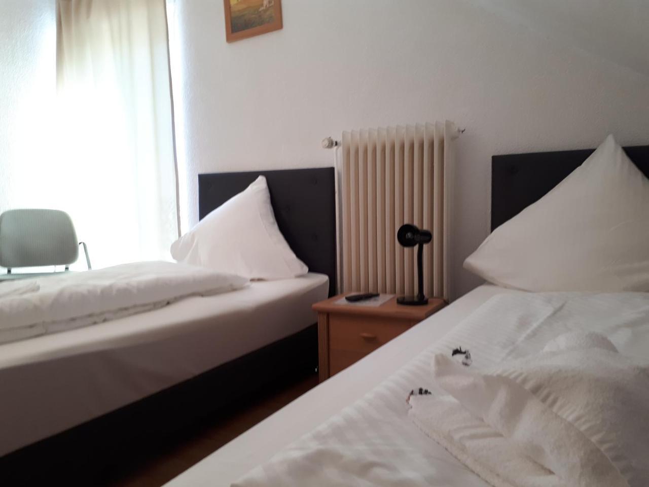 Hotel Taverne Inos Laatzen Εξωτερικό φωτογραφία
