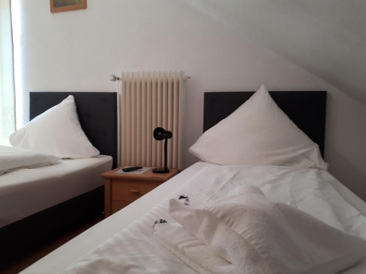 Hotel Taverne Inos Laatzen Εξωτερικό φωτογραφία